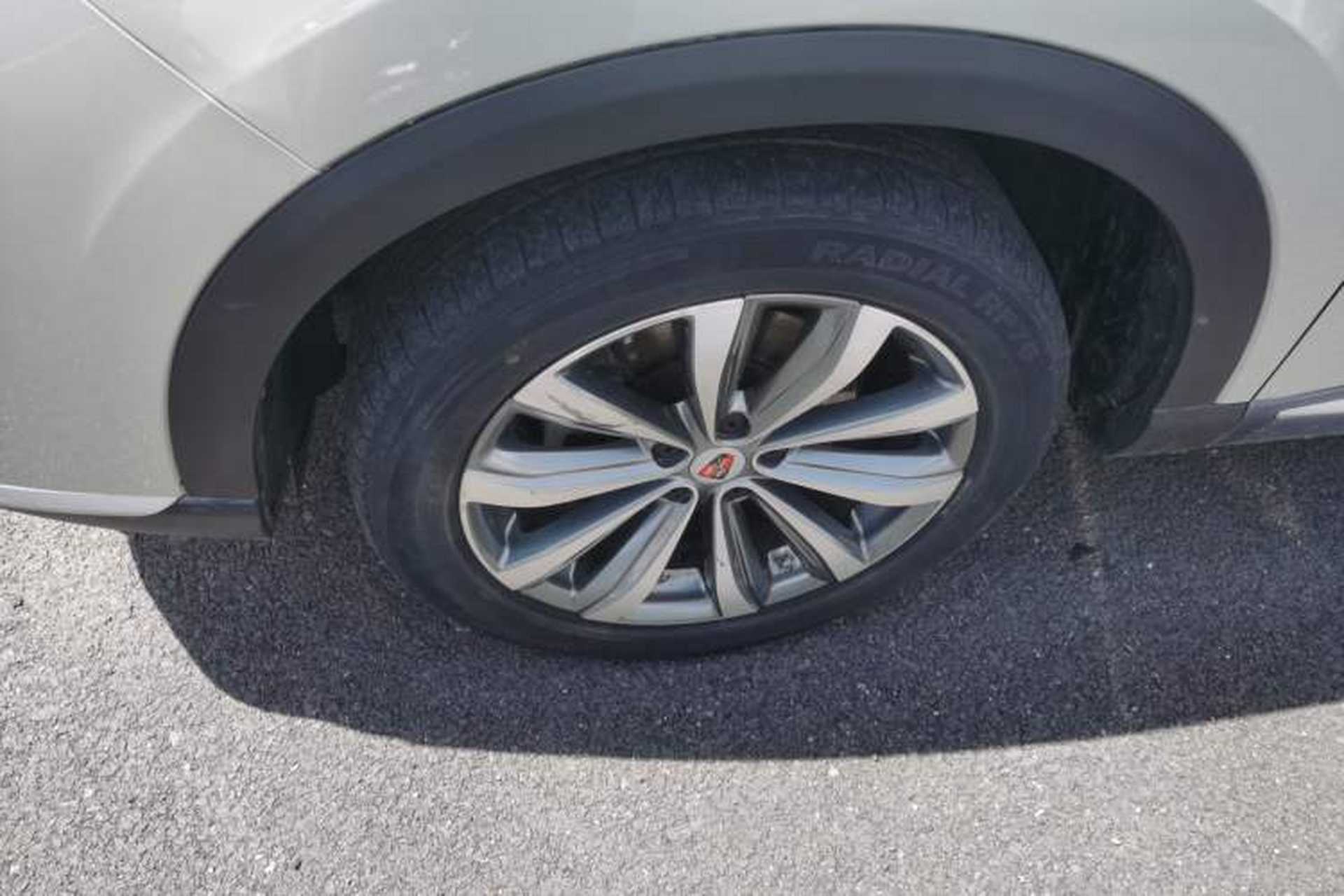 Used Roewe RX5 MAX 2019 300TGI Automatic 4G Connect Luxury Edition Left Front Wheel Hub