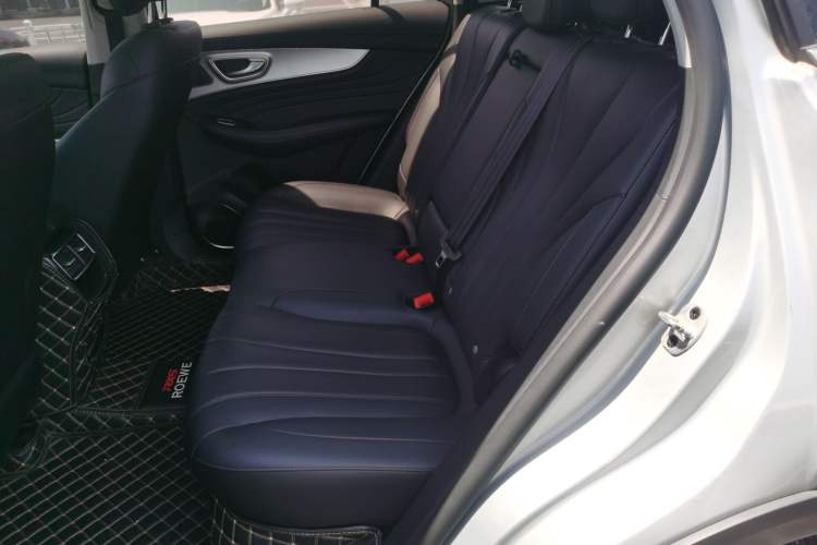 Used Roewe RX5 MAX 2019 300TGI Automatic 4G Connect Luxury Edition Left Rear Seat