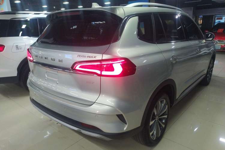 Used Roewe RX5 MAX 2019 300TGI Automatic 4G Connect Luxury Edition Rear Right 45 Deg