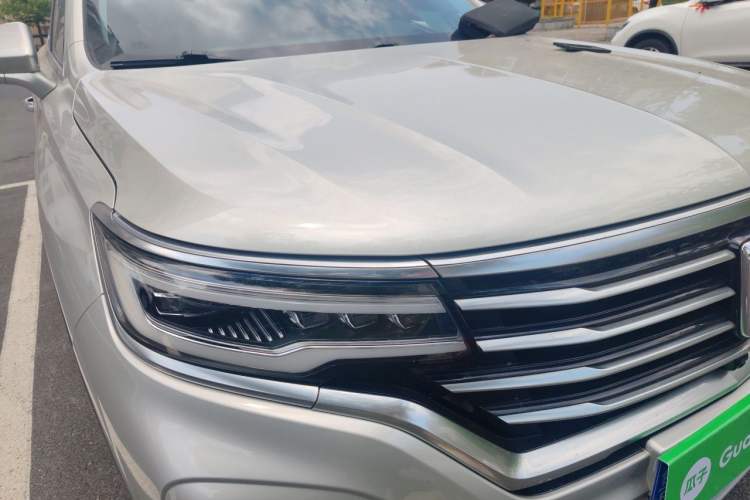 Used Roewe RX5 MAX 2019 300TGI Automatic 4G Connect Luxury Edition Right Front Headlight