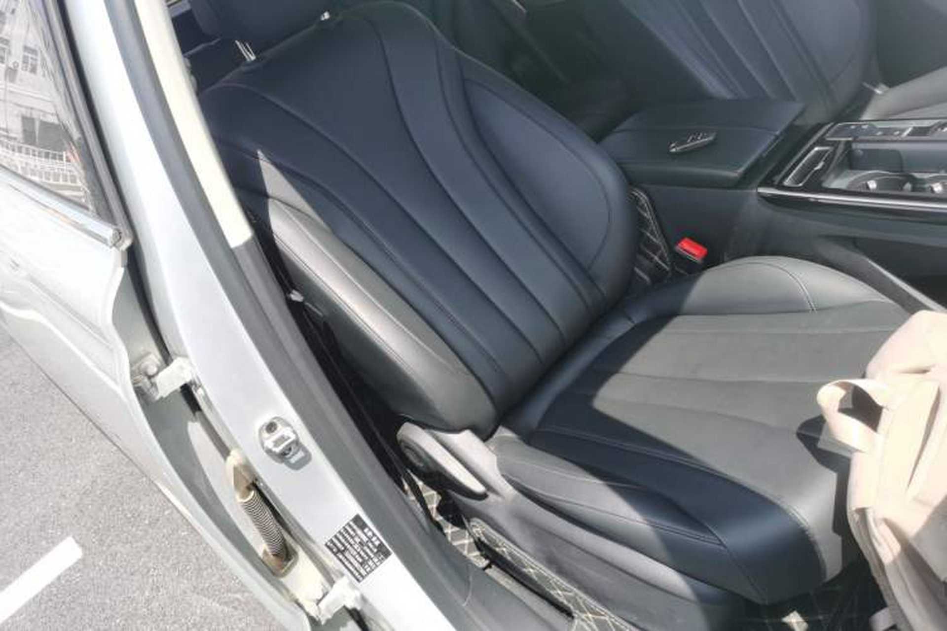 Used Roewe RX5 MAX 2019 300TGI Automatic 4G Connect Luxury Edition Right Front Seat