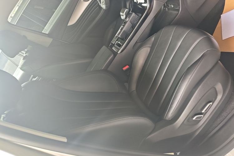 Used Roewe RX5 MAX 2019 400TGI Automatic Smart Cabin Flagship Edition Right Front Seat