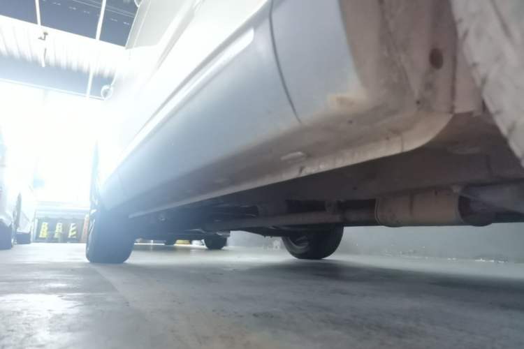 Used Roewe RX5 MAX 2019 300TGI Automatic Smart Cabin Luxury Edition Right Side Sill