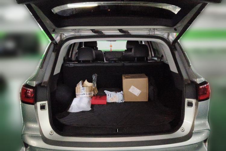 Used Roewe RX5 MAX 2019 400TGI Automatic Smart Cabin Luxury Edition Trunk