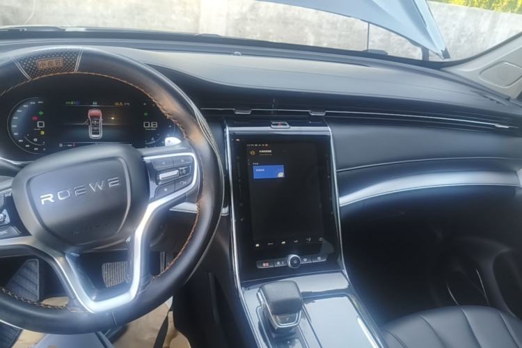 Used Roewe RX5 MAX 2021 Supreme Series 400TGI Automatic Luxury Cabin Edition Center Console