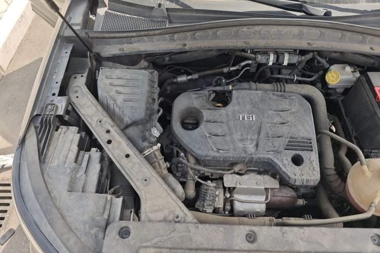 Used Roewe RX5 MAX 2021 Supreme Series 300TGI Automatic Luxury Cabin Edition Engine Bay Right