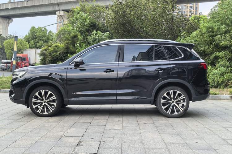 Used Roewe RX5 MAX 2021 Supreme Series 400TGI Automatic Luxury Cabin Edition Exterior 3