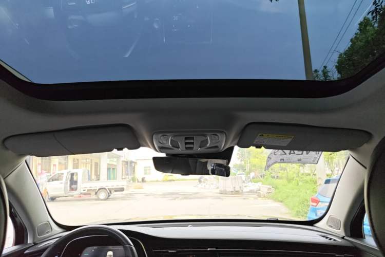 Used Roewe RX5 MAX 2021 Supreme Series 400TGI Automatic Smart Cabin Prestige Edition Headliner