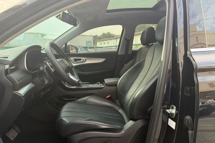Used Roewe RX5 MAX 2021 Supreme Series 400TGI Automatic Luxury Cabin Edition Interior 3
