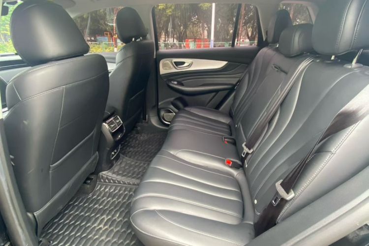 Used Roewe RX5 MAX 2021 Supreme Series 400TGI Automatic Smart Cabin Prestige Edition Interior 4