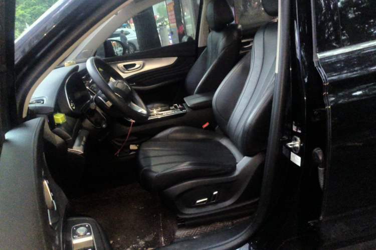 Used Roewe RX5 MAX 2021 Supreme Series 300TGI Automatic Luxury Cabin Edition Left Front Seat