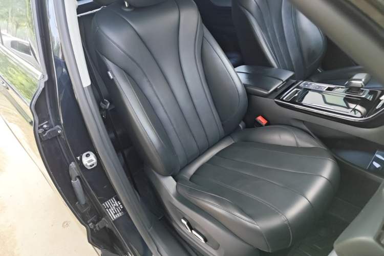 Used Roewe RX5 MAX 2021 Supreme Series 400TGI Automatic Smart Cabin Prestige Edition Right Front Seat