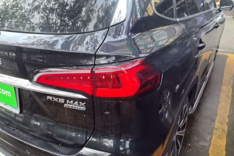 Used Roewe RX5 MAX 2021 Supreme Series 400TGI Automatic Smart Cabin Prestige Edition Right Rear Taillight