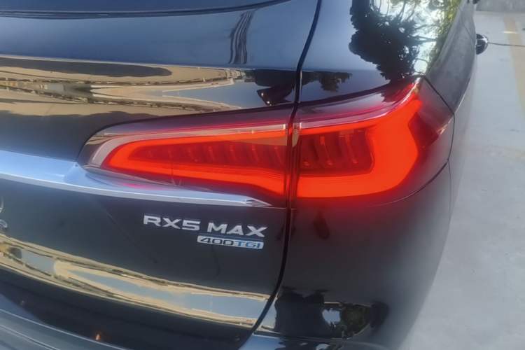 Used Roewe RX5 MAX 2021 Supreme Series 400TGI Automatic Luxury Cabin Edition Right Rear Taillight