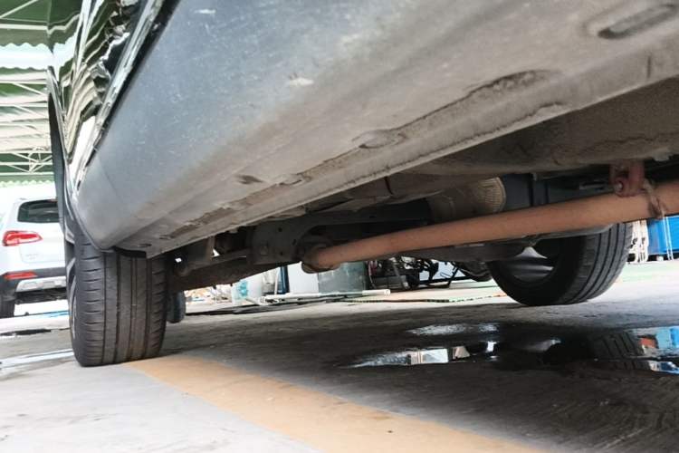 Used Roewe RX5 MAX 2021 Supreme Series 400TGI Automatic Luxury Cabin Edition Right Side Sill