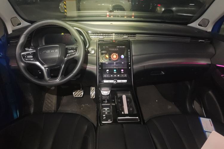 Used Roewe RX5 MAX 2021 Supreme Series 300TGI Automatic Smart Cabin Prestige Edition Center Console