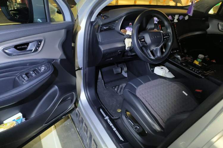 Used Roewe RX5 MAX 2021 Supreme Series 400TGI Automatic Luxury Cabin Edition Driver Seat