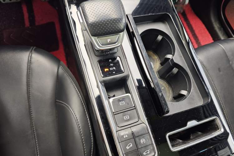Used Roewe RX5 MAX 2021 Supreme Series 400TGI Automatic Smart Cabin Prestige Edition Gear Lever