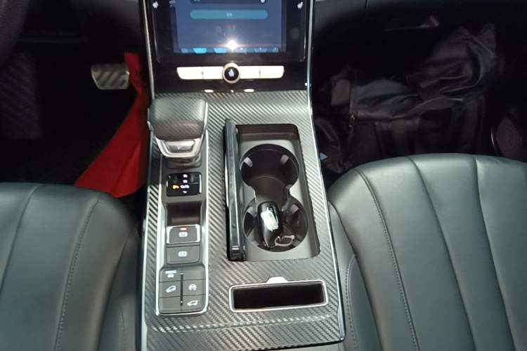 Used Roewe RX5 MAX 2021 Supreme Series 400TGI Automatic Smart Cabin Prestige Edition Gear Lever