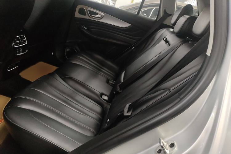Used Roewe RX5 MAX 2021 Supreme Series 400TGI Automatic Luxury Cabin Edition Interior 3
