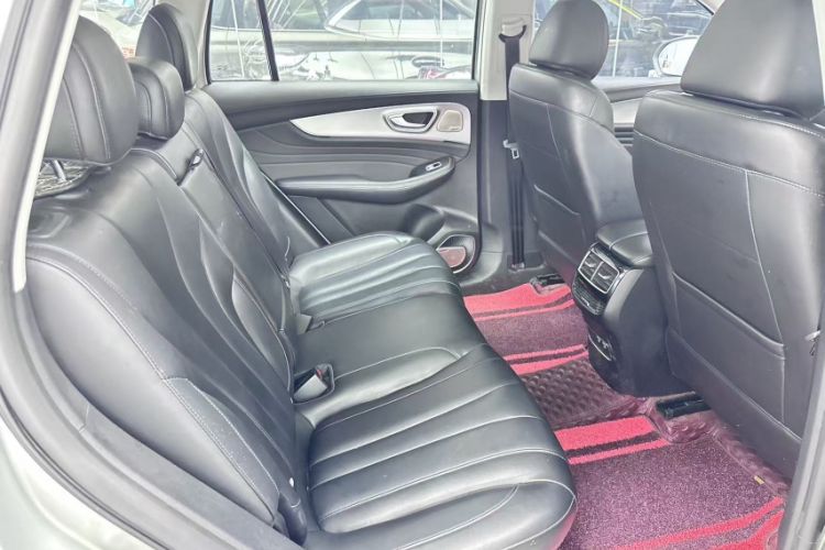 Used Roewe RX5 MAX 2021 Supreme Series 400TGI Automatic Smart Cabin Prestige Edition Interior 4