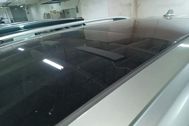 Used Roewe RX5 MAX 2021 Supreme Series 400TGI Automatic Smart Cabin Prestige Edition Roof