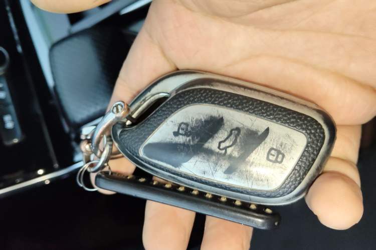 Used Roewe RX5 MAX 2021 Supreme Series 300TGI Automatic Luxury Cabin Edition Vehicle Key