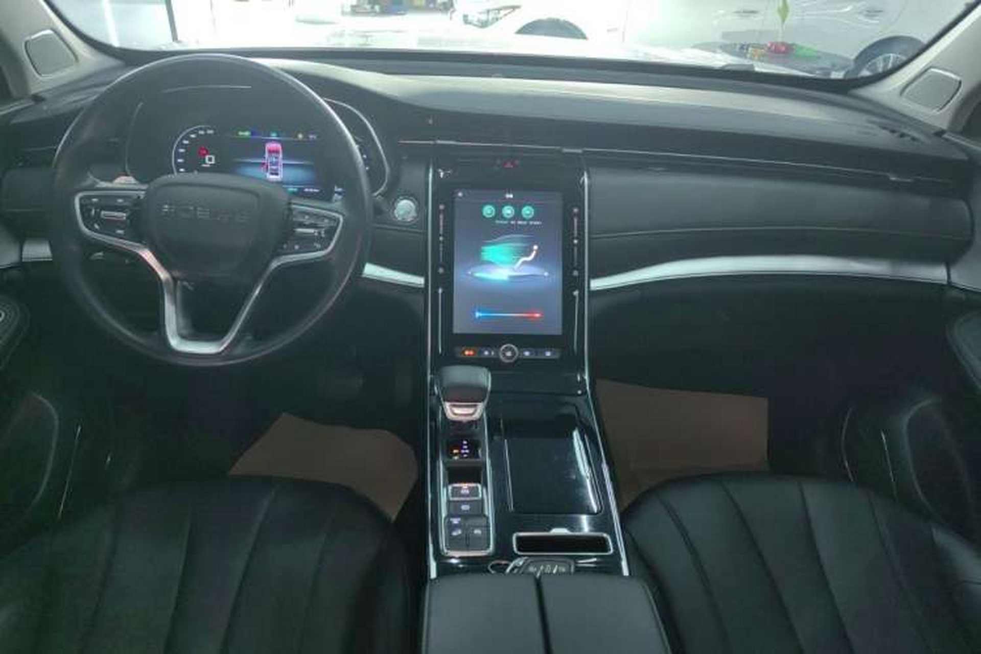 Used Roewe RX5 MAX 2021 Supreme Series 400TGI Automatic Luxury Cabin Edition Center Console