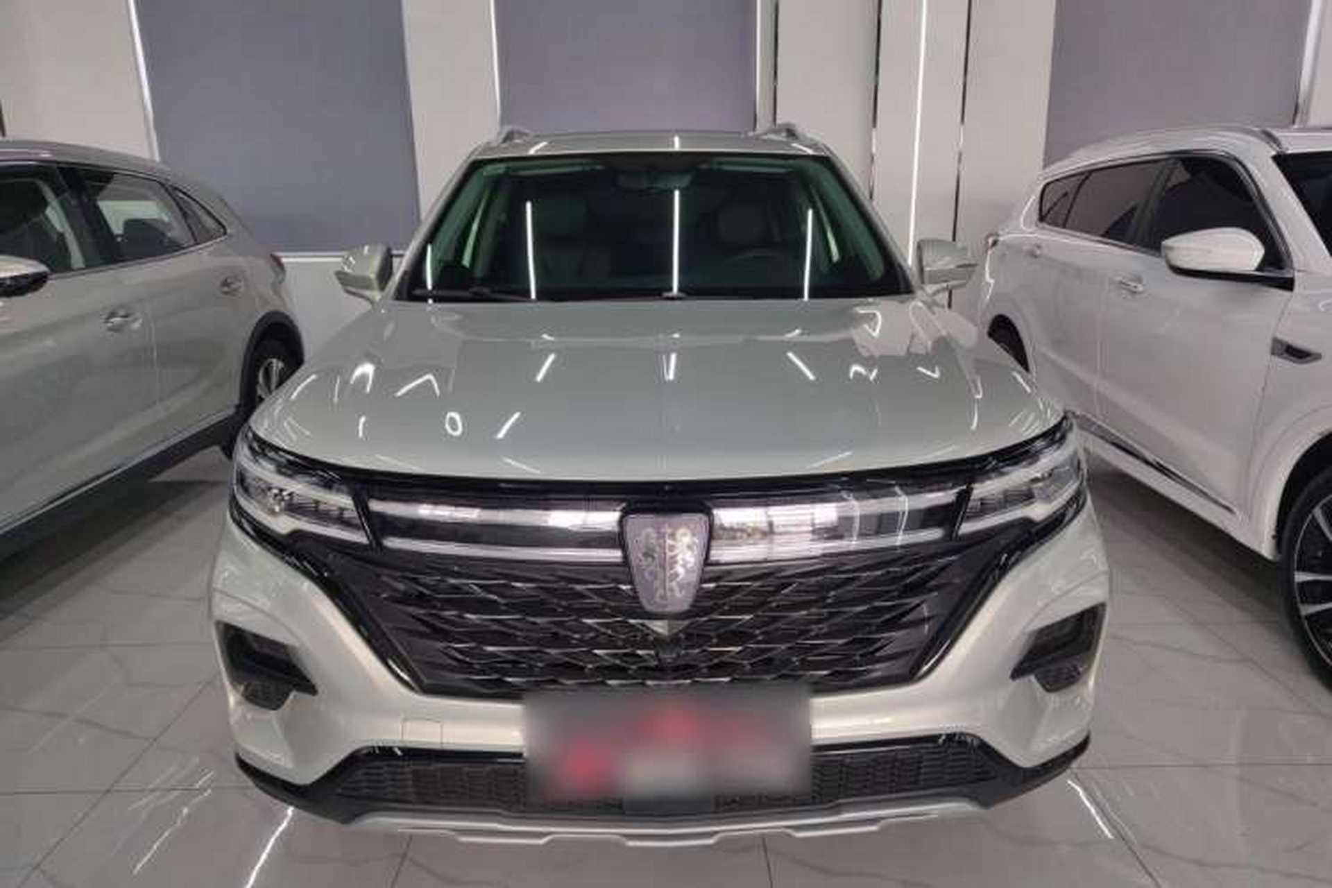 Used Roewe RX5 MAX 2021 Supreme Series 400TGI Automatic Luxury Cabin Edition Front