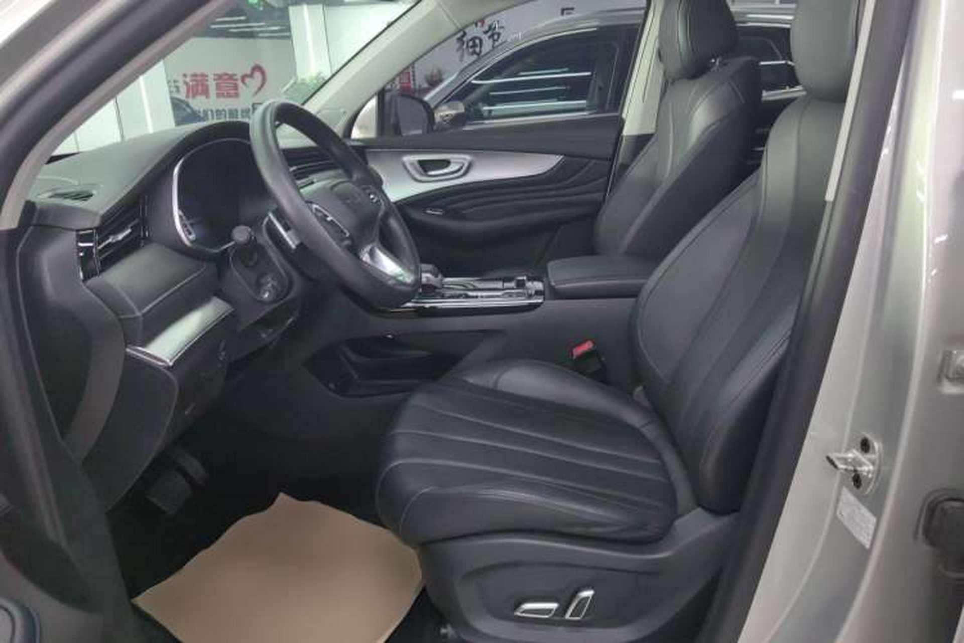 Used Roewe RX5 MAX 2021 Supreme Series 400TGI Automatic Luxury Cabin Edition Left Front Seat