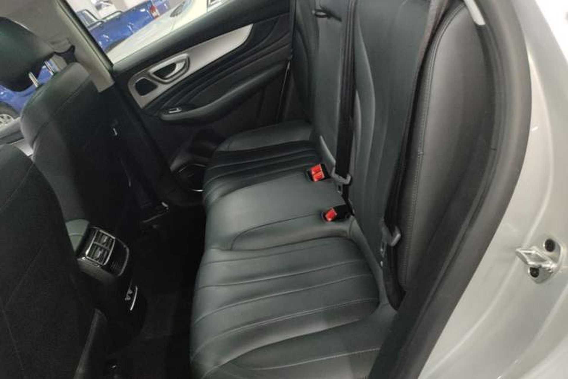 Used Roewe RX5 MAX 2021 Supreme Series 400TGI Automatic Luxury Cabin Edition Left Rear Seat
