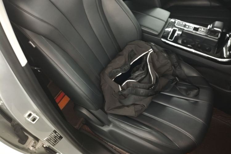 Used Roewe RX5 MAX 2021 Supreme Series 300TGI Automatic Luxury Cabin Edition Right Front Seat