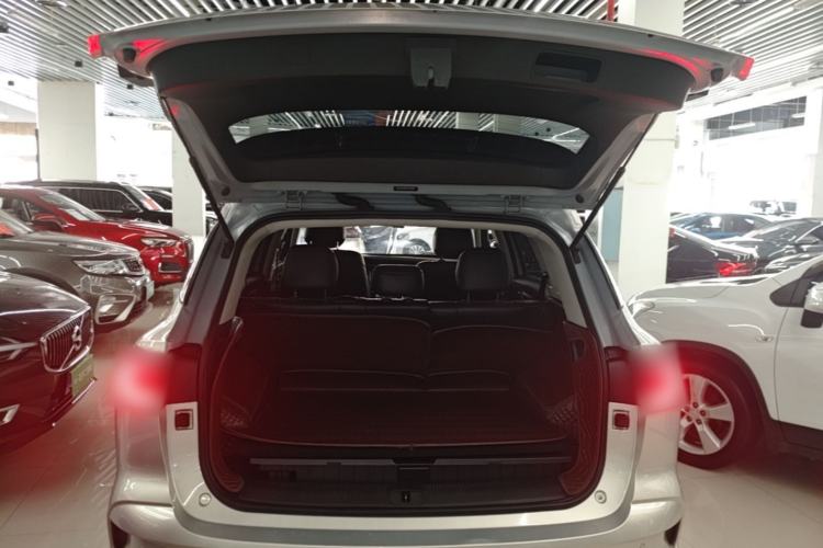 Used Roewe RX5 MAX 2021 Supreme Series 300TGI Automatic Luxury Cabin Edition Trunk