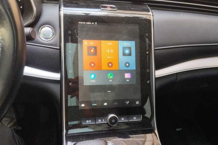 Used Roewe RX5 MAX 2021 Supreme Series 300TGI Automatic Luxury Cabin Edition Audio And AC Panel