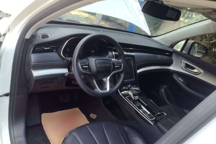 Used Roewe RX5 MAX 2021 Supreme Series 400TGI Automatic Luxury Cabin Edition Center Console