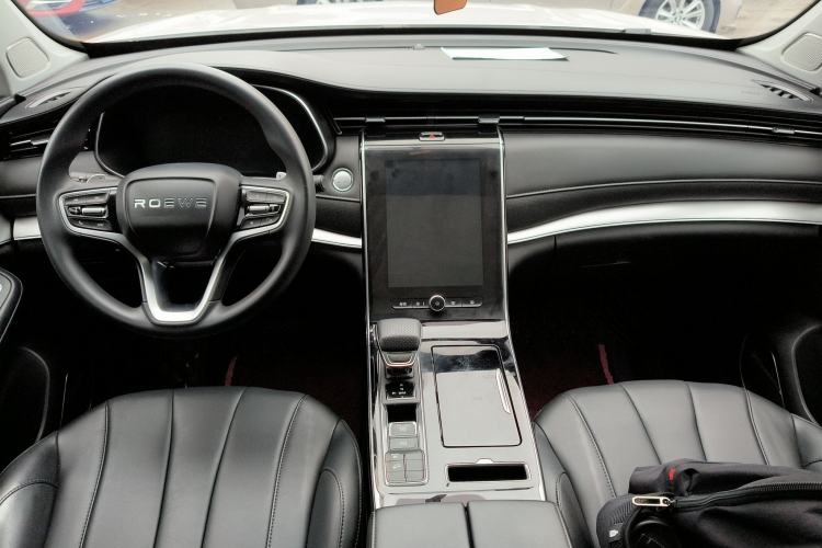 Used Roewe RX5 MAX 2021 Supreme Series 300TGI Automatic Luxury Cabin Edition Center Console
