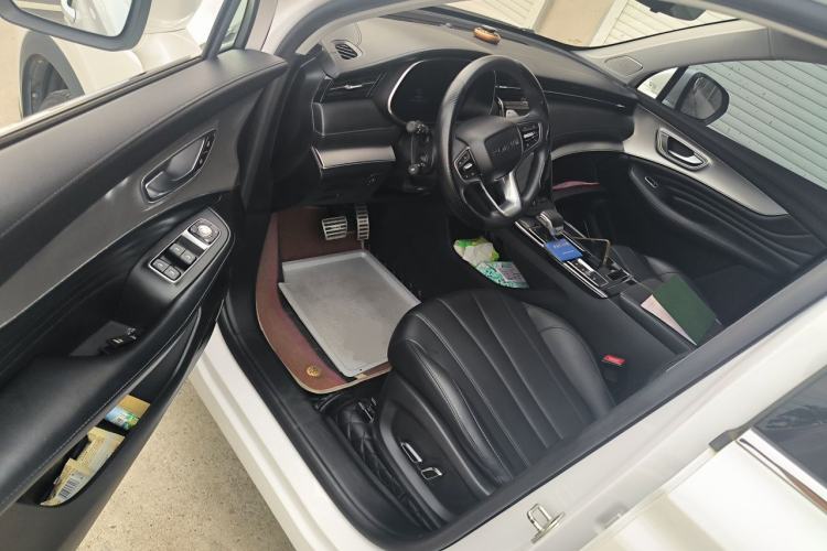 Used Roewe RX5 MAX 2021 Supreme Series 300TGI Automatic Luxury Cabin Edition Driver Seat