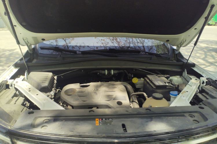 Used Roewe RX5 MAX 2021 Supreme Series 300TGI Automatic Luxury Cabin Edition Engine Bay