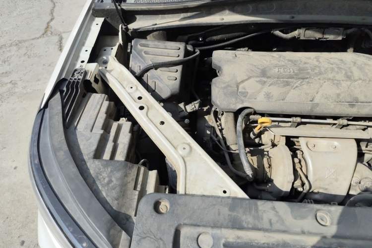 Used Roewe RX5 MAX 2021 Supreme Series 400TGI Automatic Smart Cabin Prestige Edition Engine Bay Right