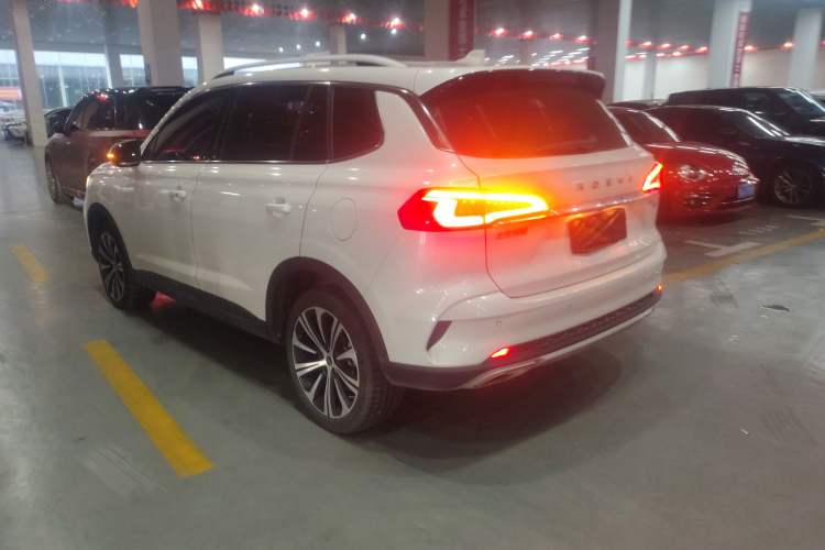 Used Roewe RX5 MAX 2021 Supreme Series 400TGI Automatic Luxury Cabin Edition Exterior 3