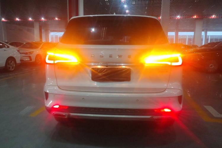 Used Roewe RX5 MAX 2021 Supreme Series 400TGI Automatic Luxury Cabin Edition Exterior 4