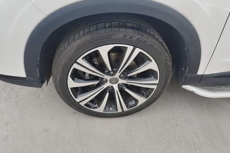 Used Roewe RX5 MAX 2021 Supreme Series 400TGI Automatic Smart Cabin Prestige Edition Exterior 4