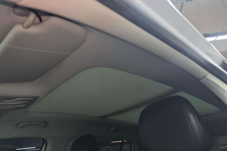 Used Roewe RX5 MAX 2021 Supreme Series 300TGI Automatic Smart Cabin Edition Headliner
