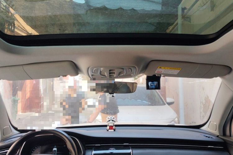 Used Roewe RX5 MAX 2021 Supreme Series 300TGI Automatic Luxury Cabin Edition Headliner