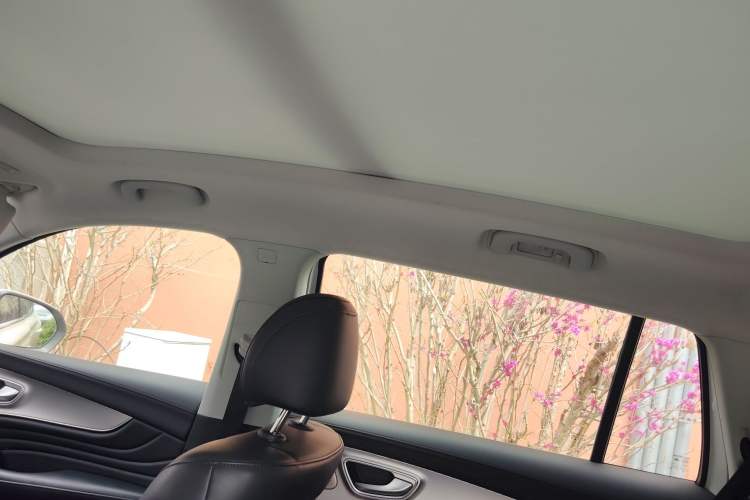 Used Roewe RX5 MAX 2021 Supreme Series 400TGI Automatic Smart Cabin Prestige Edition Headliner