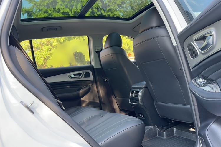 Used Roewe RX5 MAX 2021 Supreme Series 300TGI Automatic Luxury Cabin Edition Interior 1