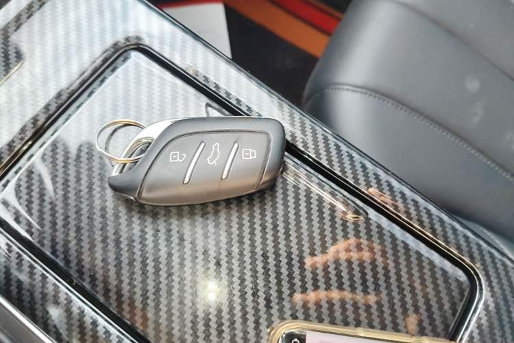 Used Roewe RX5 MAX 2021 Supreme Series 400TGI Automatic Smart Cabin Prestige Edition Interior 1