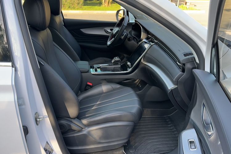 Used Roewe RX5 MAX 2021 Supreme Series 300TGI Automatic Luxury Cabin Edition Interior 6