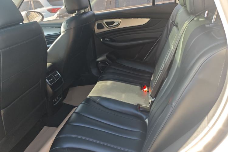 Used Roewe RX5 MAX 2021 Supreme Series 300TGI Automatic Smart Cabin Edition Left Rear Seat