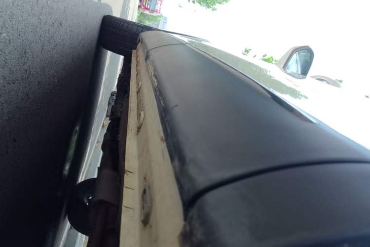 Used Roewe RX5 MAX 2021 Supreme Series 400TGI Automatic Luxury Cabin Edition Left Side Sill